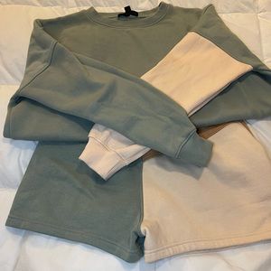 Multi color sweatsuit SET